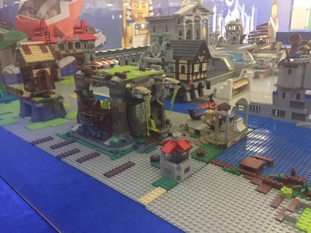 国庆人海里浪？来这就够了！华南最大乐高科技展，14个劲爆看点，劲值