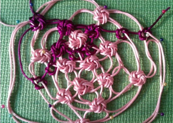 中国结制作简单又好看,中国结编法教程绣球结