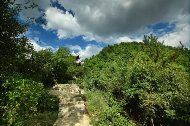 贵阳中秋节带家人一起去哪里玩,重阳节最好玩的地方
