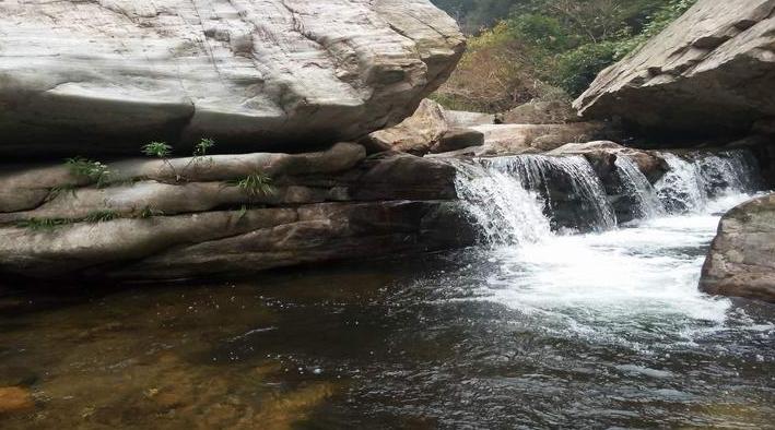 大别山中大金寨，这23个乡镇貌美如花，十一你不来？