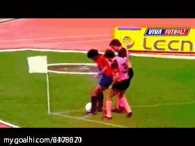 犯罪式过人原版,球王贝利过人精彩盘点