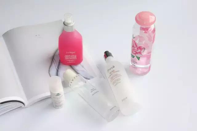 天然玫瑰露测评,无添加玫瑰水补水测评