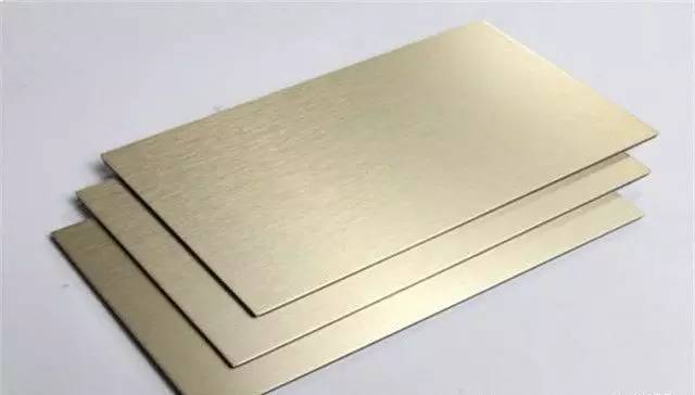 手机店铝塑板选购技巧图,地暖铝塑板怎么选购好