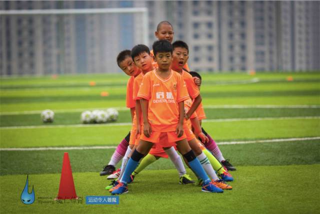 北京启拓足球俱乐部十六强,北京启拓足球俱乐部贺教练