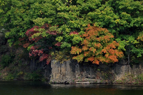 吉林白山附近有什么风景区,吉林有山有水的旅游景点