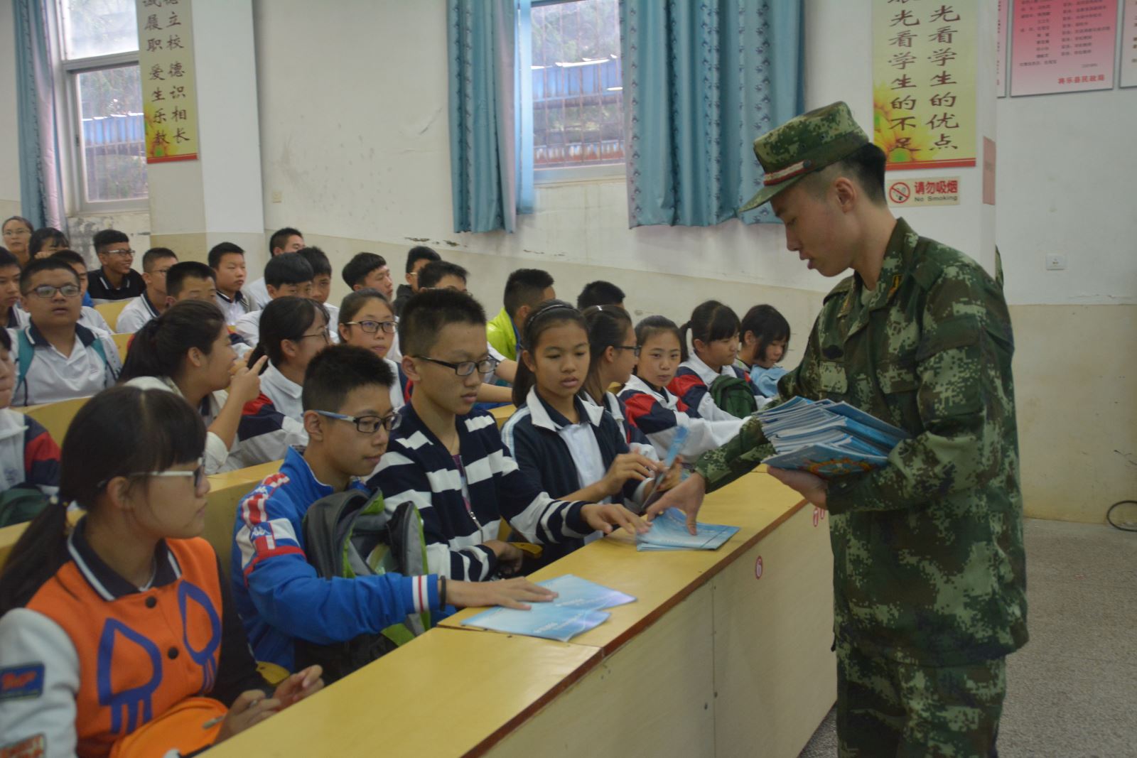 福建将乐消防,消防队走进军训