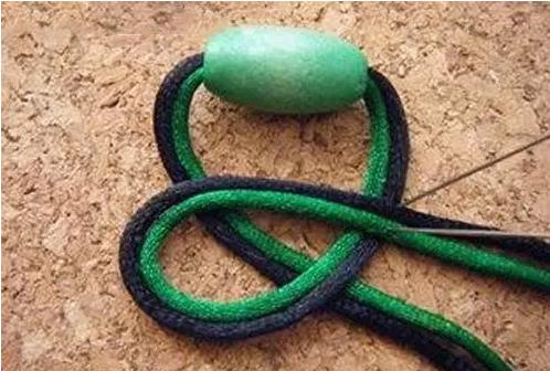 钥匙扣diy制作教程双串,麦穗结钥匙扣的编织步骤