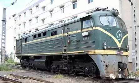 南铁东风,东风内燃机车长度