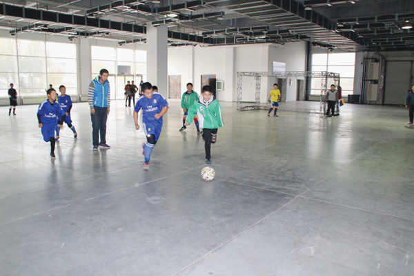 长安东路小学足球比赛,小学足球联赛决赛