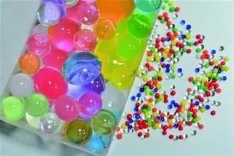 小孩子误吞珠子危害,小孩误吞塑料小珠子怎么办