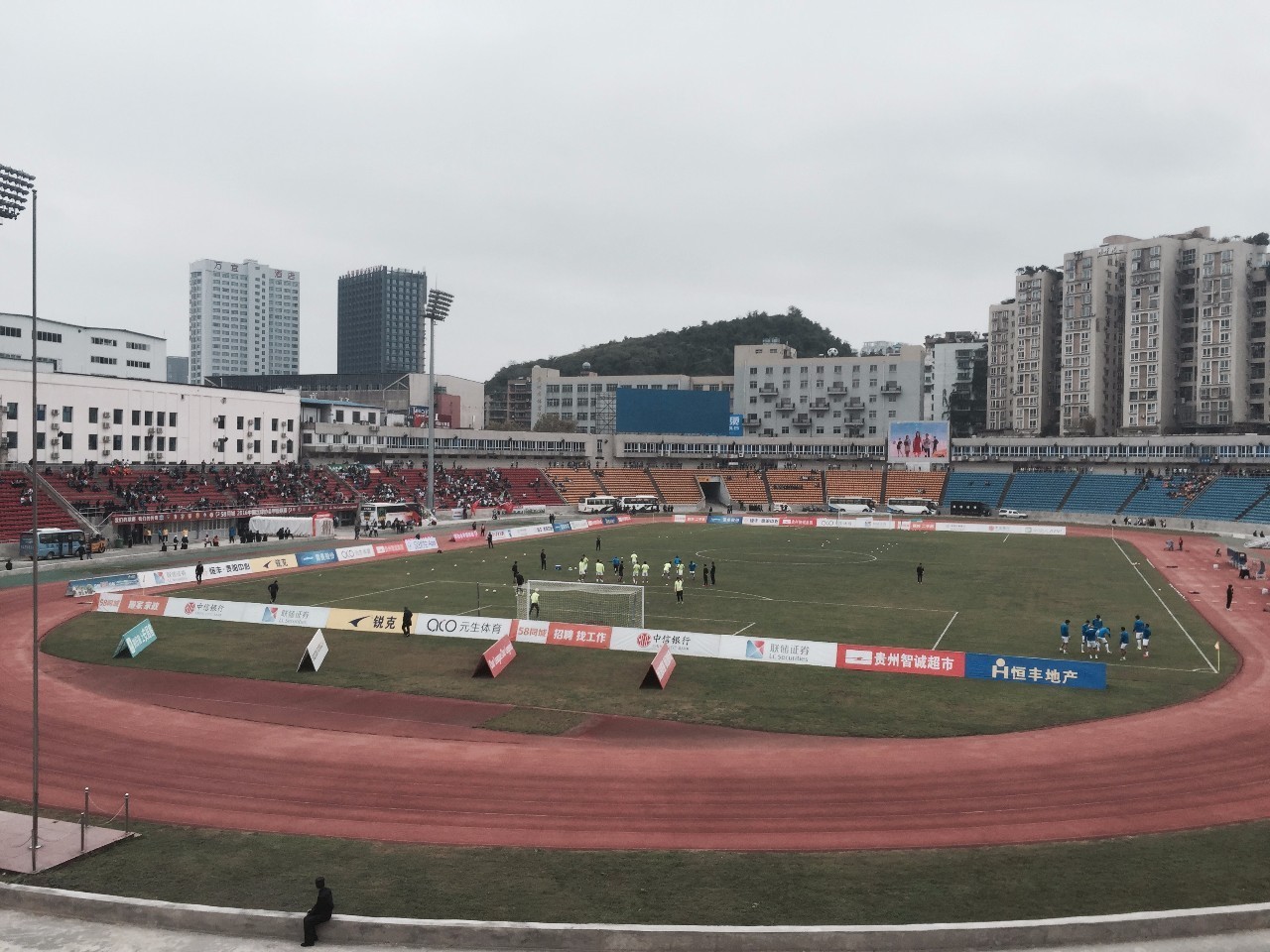 先胖不胖后胖压塌炕,热烈庆祝天津权健足球队冲超成功