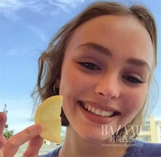 画眉表情,emoji表情眼睛鼻子嘴巴