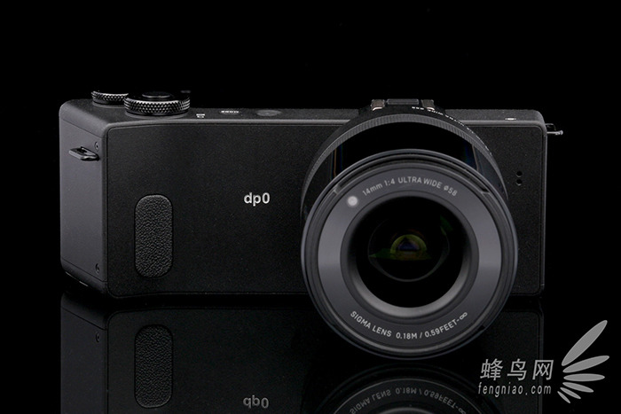 閫傞┈dp1quattro鎷嶇収鏁堟灉,閫傞┈24-105art2.8闀滃ご涓婂競