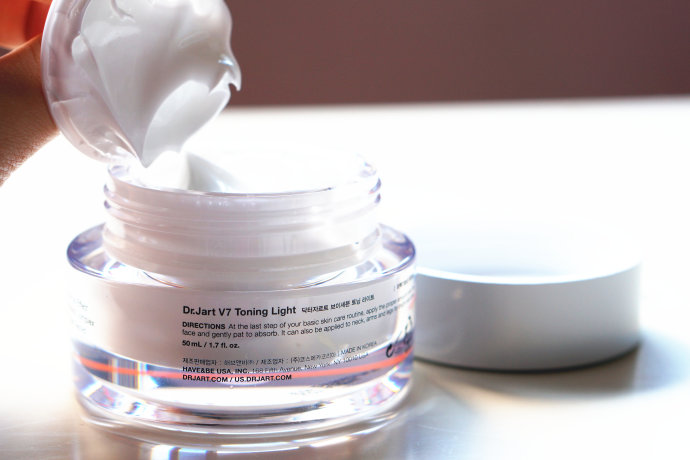 能把老公贴脸上？盘点2016韩国卖断货的人气网红单品！