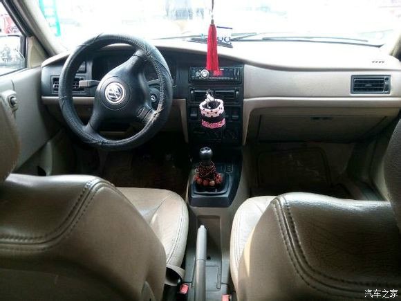 新款标致301幸福版,标致301旅行