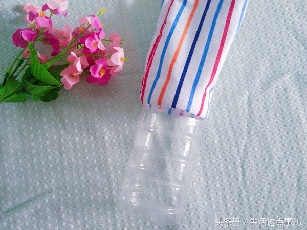 饮料瓶子制作笔筒的手工教程,笔筒用饮料瓶手工制作视频