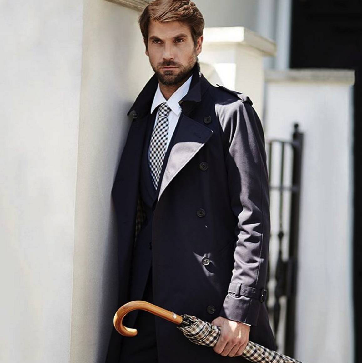 burberry风衣女士穿搭 (burberry风衣带斗篷)