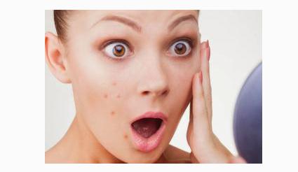 痘坑用果酸的有用吗,果酸祛痘效果怎么样