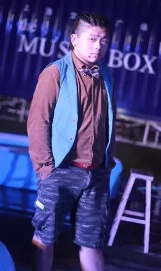 看看这些老戏骨年轻时有多美,这些老戏骨年轻的时候