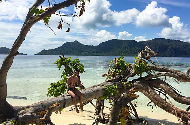 帅哥带你去日本旅游,仙本那个性旅拍婚纱照推荐
