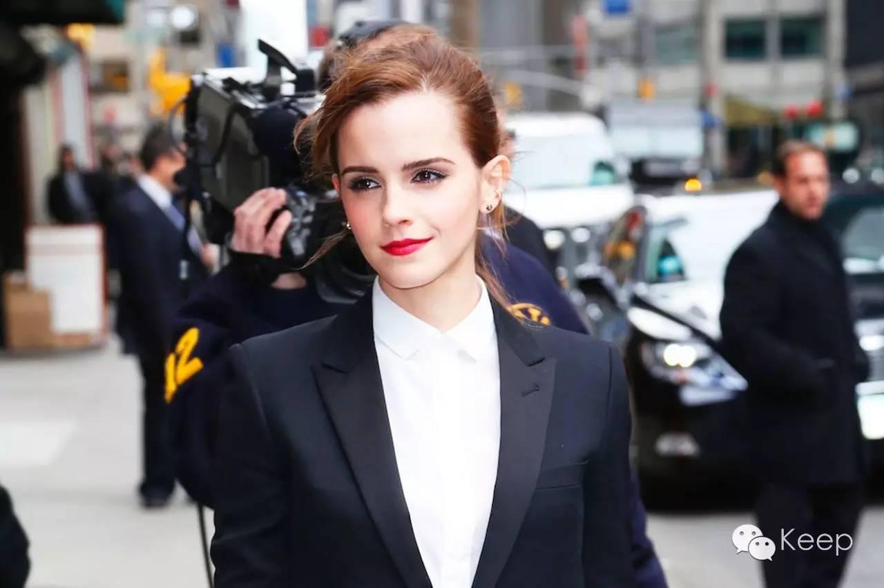 艾玛·沃特森10岁到30岁,9岁成名25岁拒绝当王妃