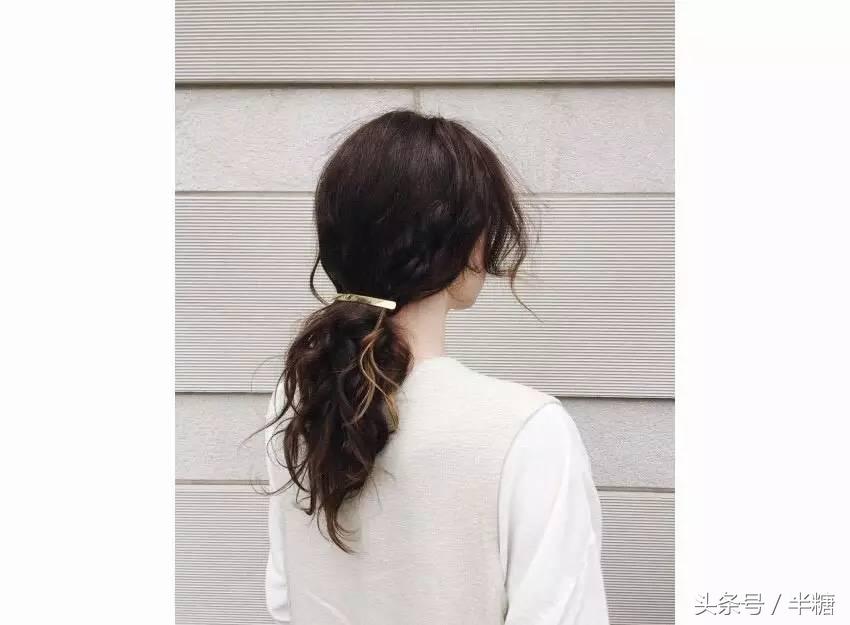教你快速打造丸子头利落又时髦,慵懒丸子头怎么扎不扯头皮
