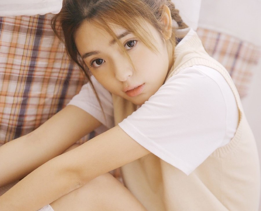 小说：拍卖会出现一把剑，讲述来历后，所有人都是一惊