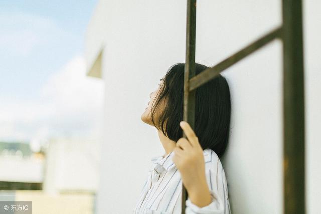 小说：知道小秘书参加相亲节目，霸总报名非诚勿扰，上节目告白