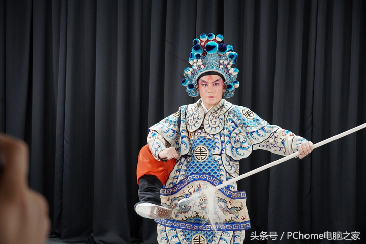 索尼新微单A6400发布2月上市售价6899元