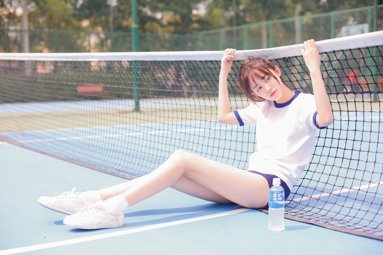 小说：一百万投资的玩具店濒临倒闭，没想到系统降临，直接卖爆