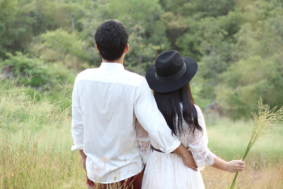 小说：她在综艺节目里，不惯着同游的明星嘉宾，却收获到众多粉丝