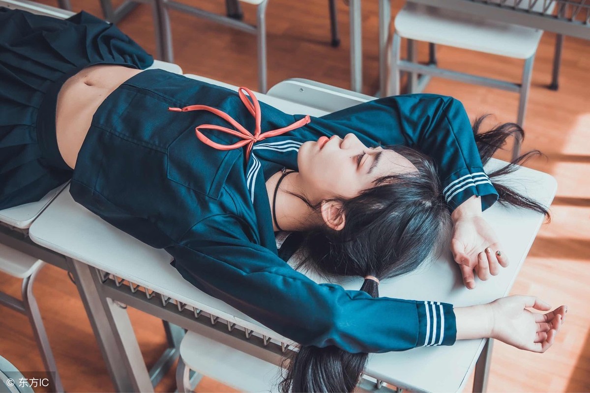 小说重生成九零小可怜,重生变成小孩子被遗弃