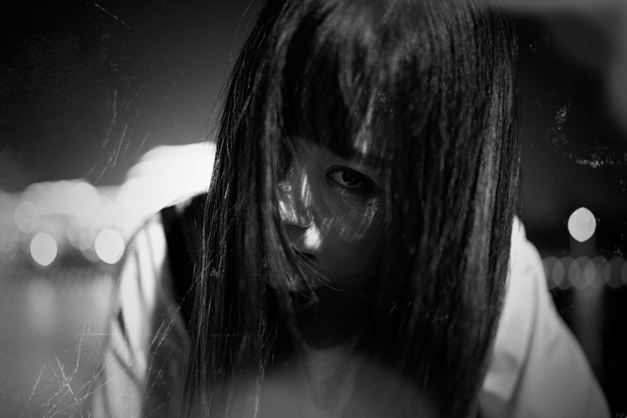 小说：这男人看喜欢的女人被别人娶了，就追她闺蜜，结果惨了