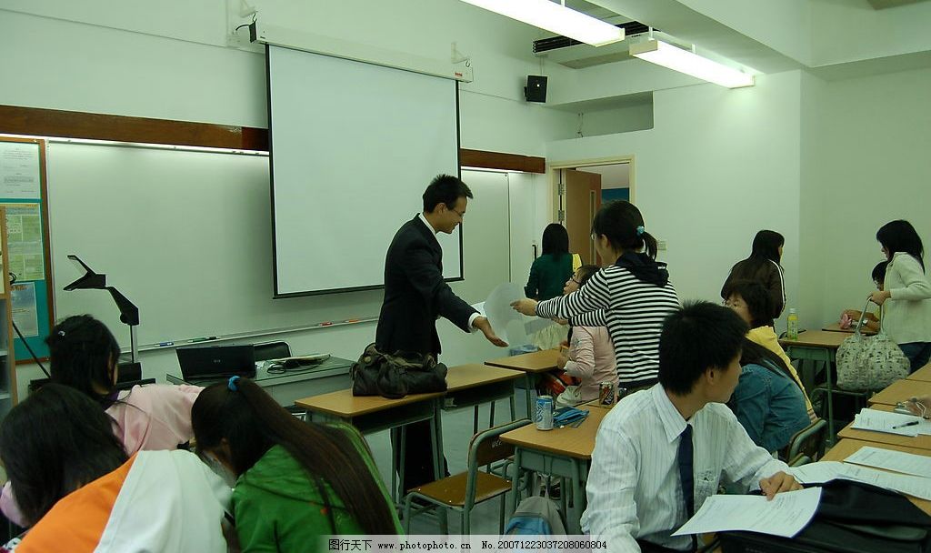 年轻人沉迷奶嘴乐,年轻人沉迷游戏危害