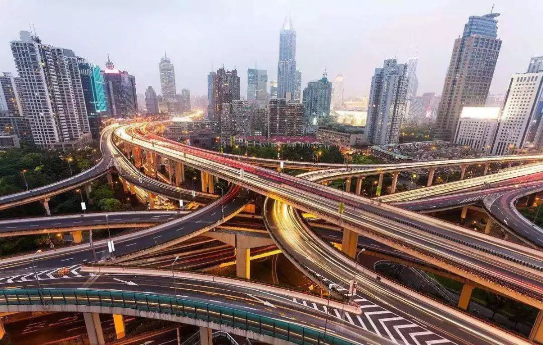 卡塔尔为什么花2000亿办世界杯,卡塔尔为什么花200亿元办世界杯