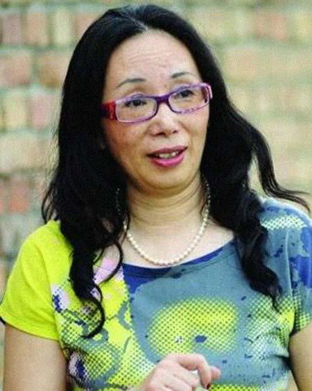 黑龙江首富戴秀丽和她的丈夫,黑龙江女首富戴秀丽的故事