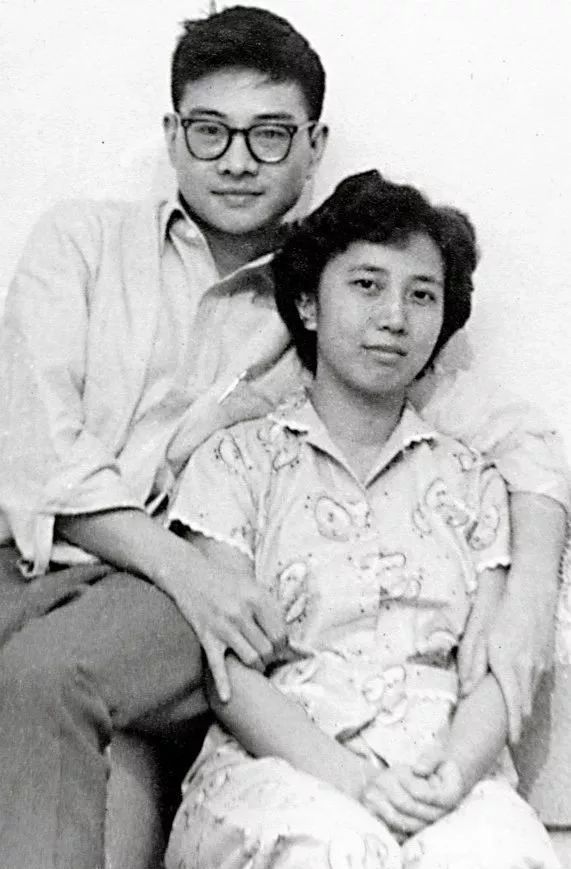 倪匡当年为什么去香港,倪匡回过内蒙吗