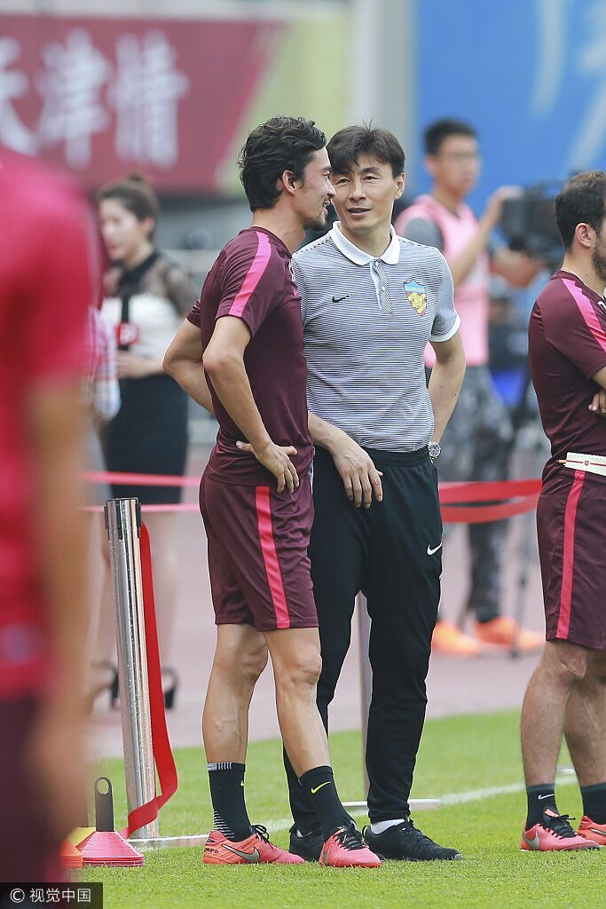 一展拳脚！中超三大本土主教练，一个压着打、一个铁血、一个睿智