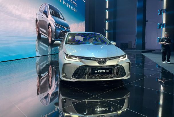 丰田卡罗拉1.5落地价11万5贵吗,丰田卡罗拉11万左右