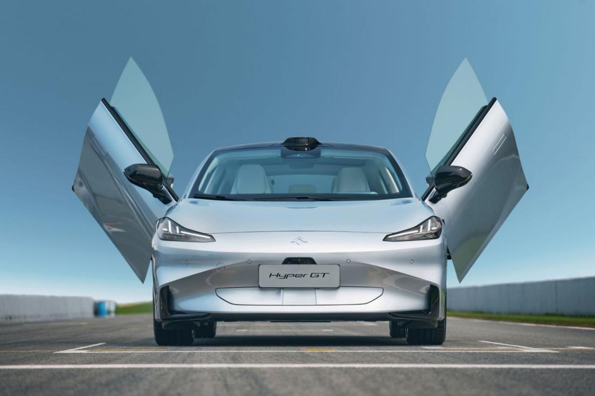 鏄婇搨鏂拌溅hypergt,hypergt涓嶆劎涓烘槉閾傜殑鐜嬬墝杞﹀瀷