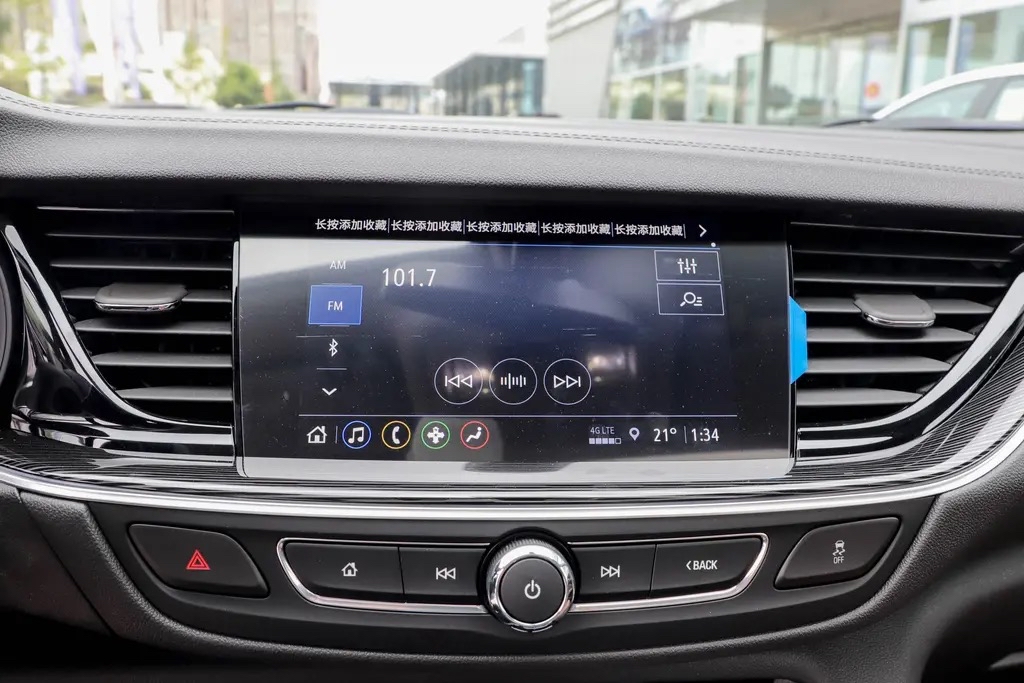 君威车镜自动折叠功能,君威有一键升窗功能吗