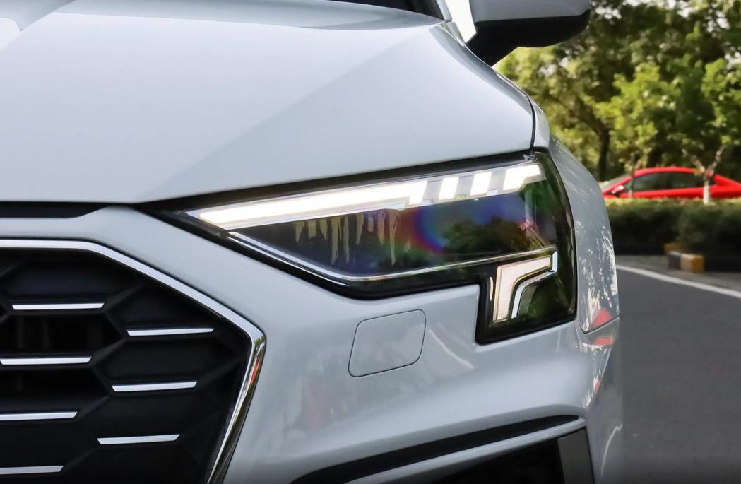 奥迪a3sportback35tfsi,奥迪a3sportback两厢2020款落地价