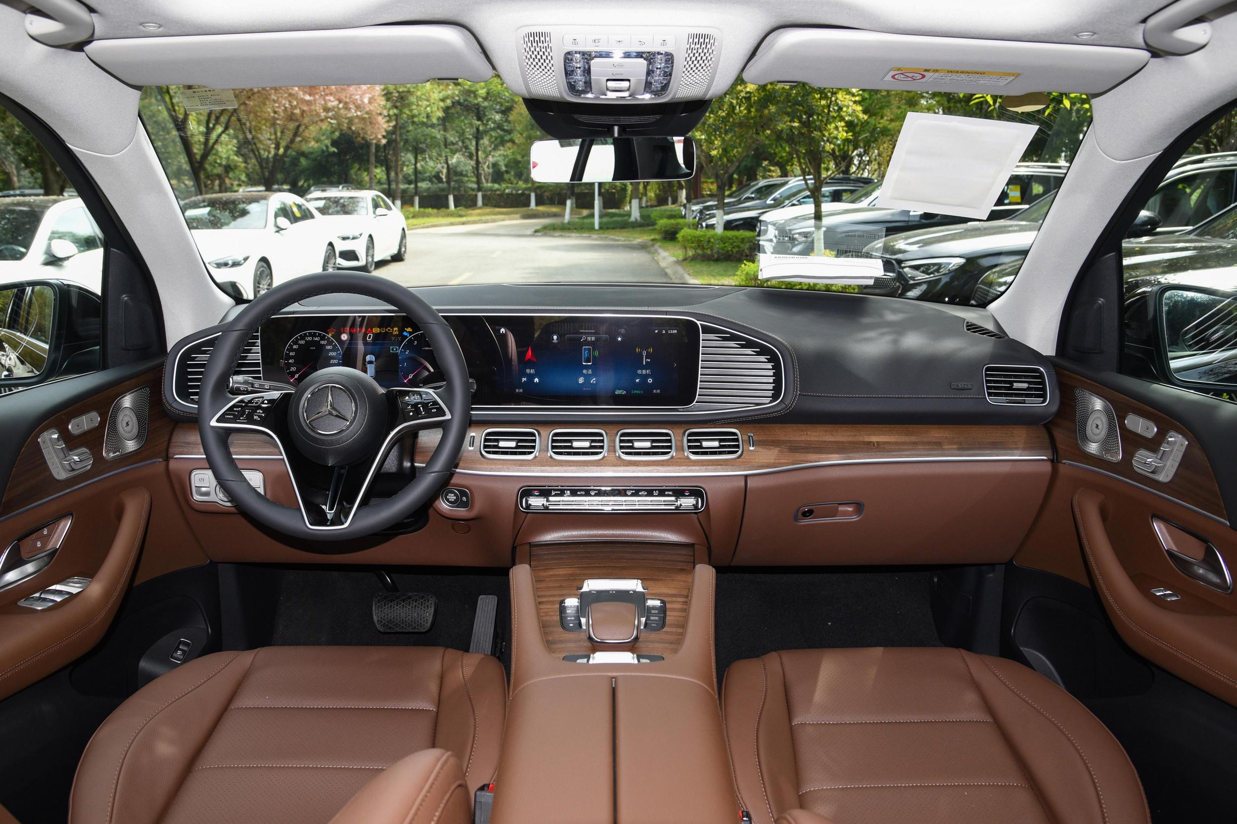 奔驰gle高级感,奔驰gle豪华版什么档次