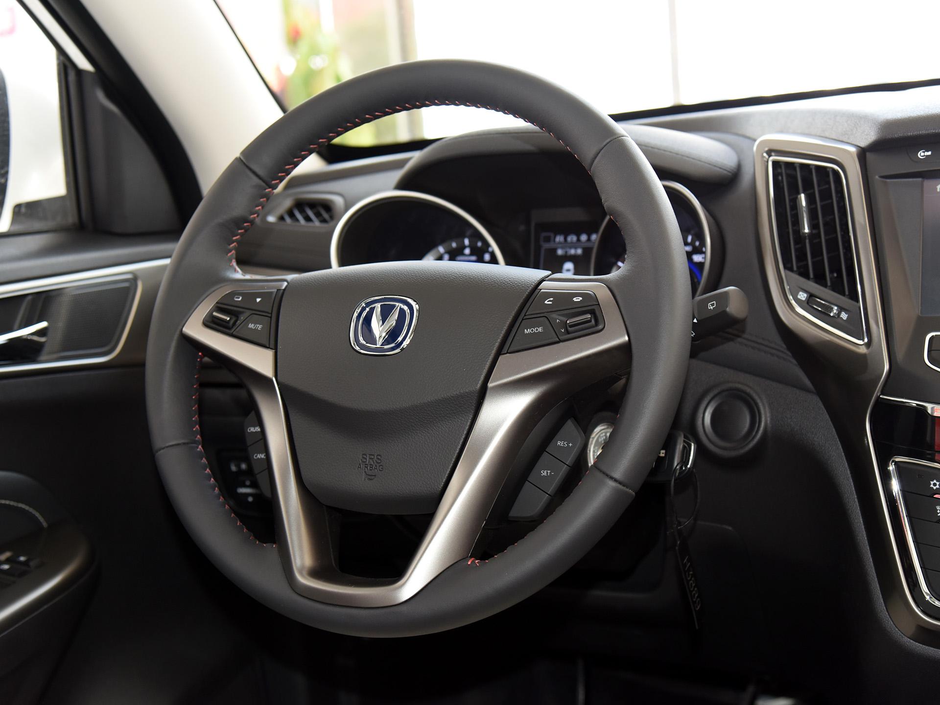 1.6排量的长安cs35怎么样值得买吗,1.6l自然吸气的suv走长途够不够用