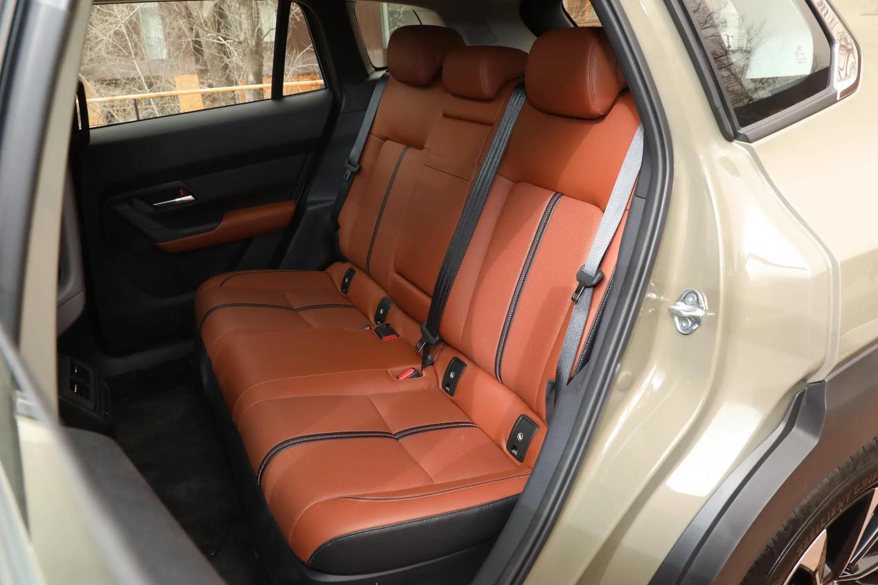 马自达cx-50和马自达cx-5买哪个,马自达cx-50和哪些车型是同等级别