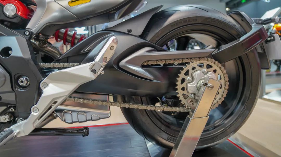 赛科龙ra4012023款真实测评,赛科龙re560攀爬版什么时候上市