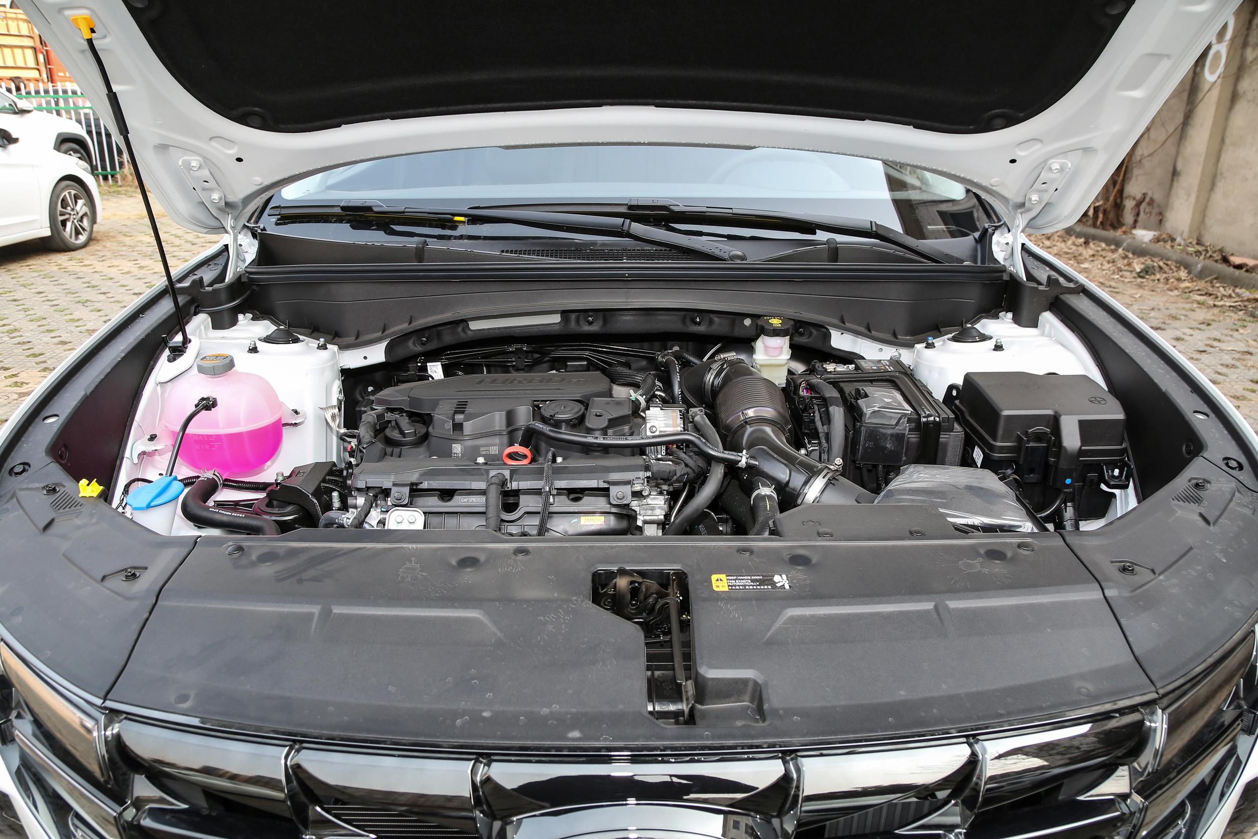 新款现代途胜的优点,途胜豪华版空间