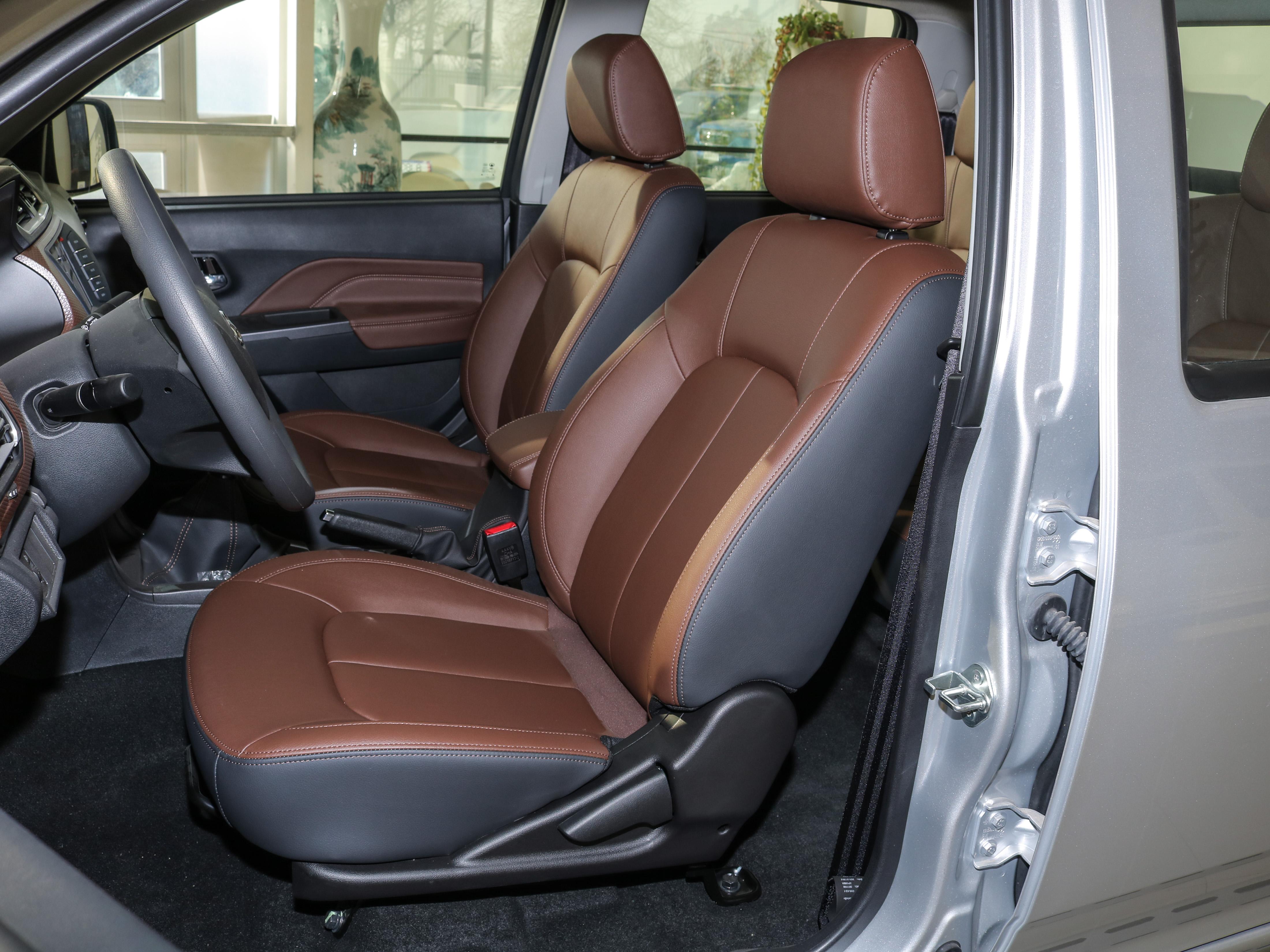 结实耐用能拉货的皮卡,最新款长城皮卡风骏5多少钱