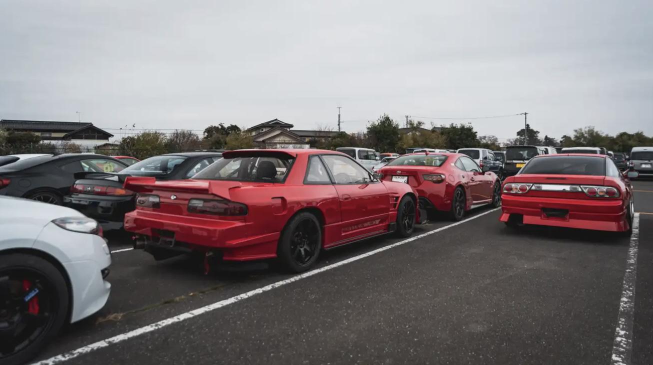 探索日本最大的二手市场,日本二手车拍卖