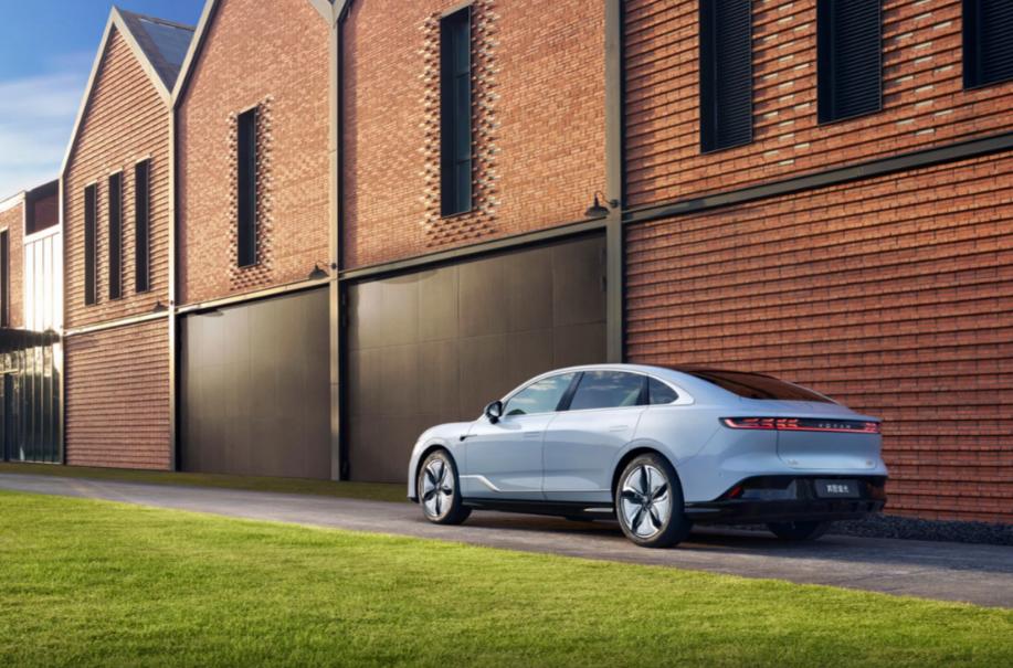 造车国家队,岚图追光量产车做了哪些改善